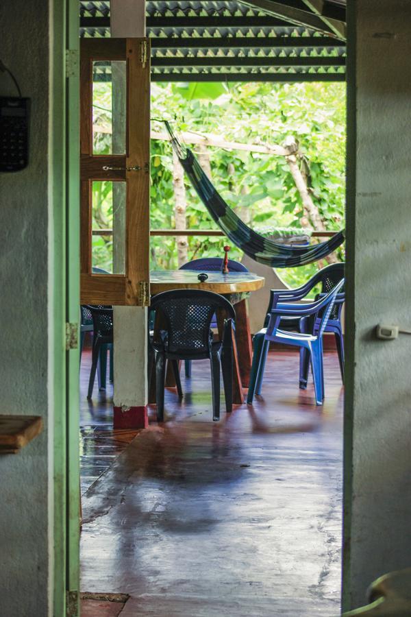 Hostel Life Is Good Мойогальпа Экстерьер фото